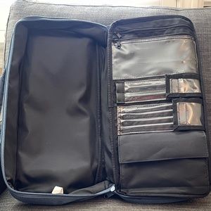 Crop In Style 16" Arts & Crafts Tote